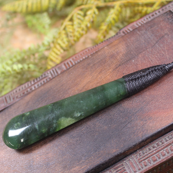 Kawakawa Pounamu Roimata Pendant - NZ Greenstone