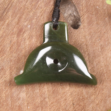 Dog Whistle carved from Kawakawa Pounamu - NZ Greenstone