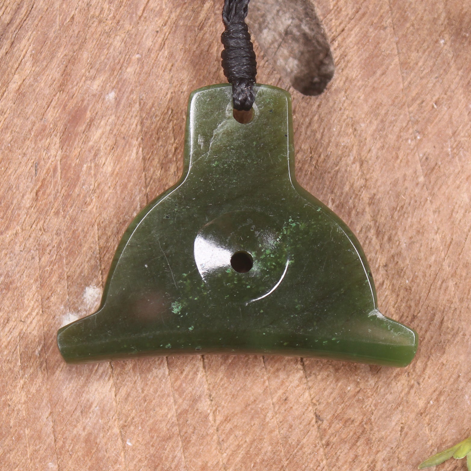 Dog Whistle carved from Kawakawa Pounamu - NZ Greenstone