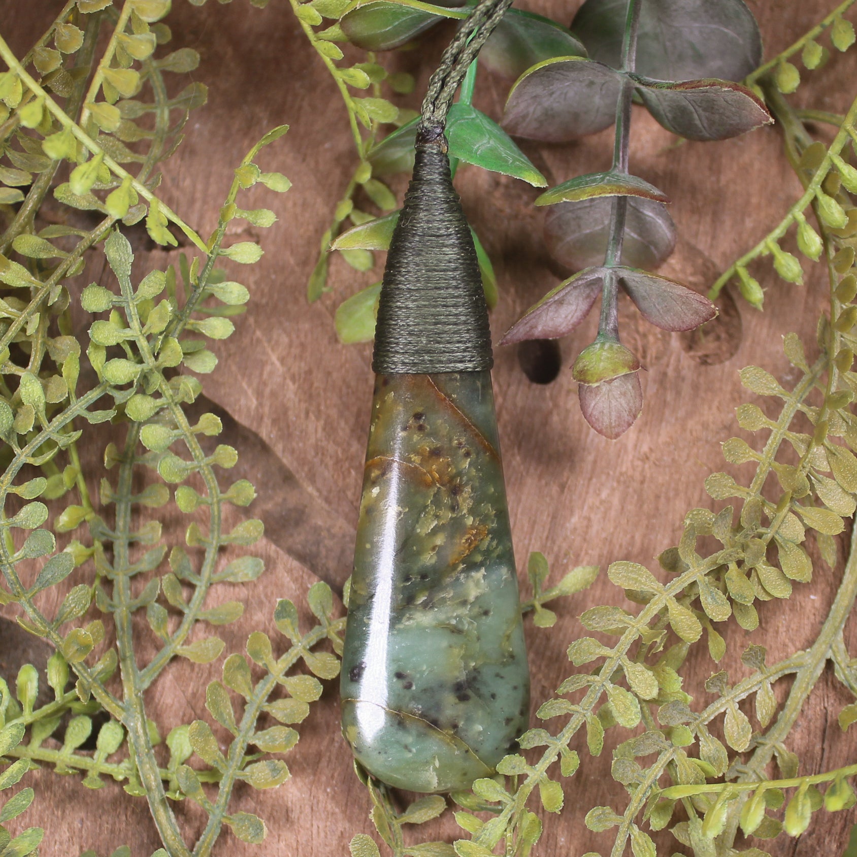 Flower Jade Pounamu - NZ Greenstone