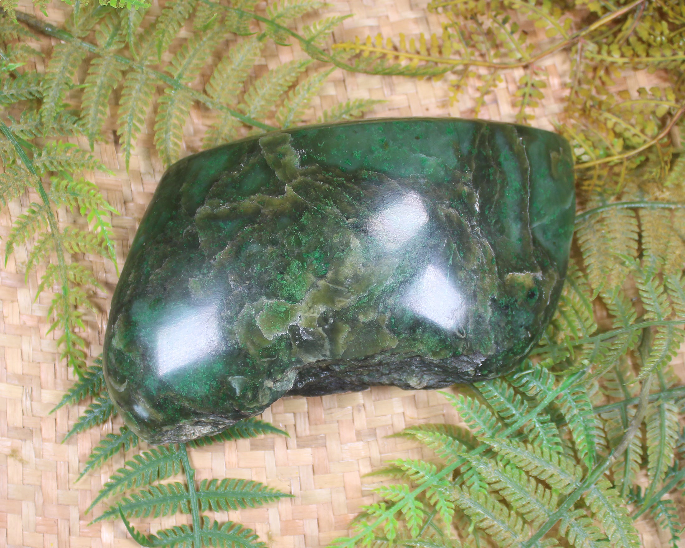 Freeform Kawakawa Pounamu Sculpture