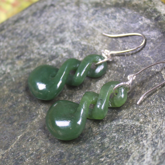 Twist Earrings carved from Kawakawa Pounamu - NZ Greenstone