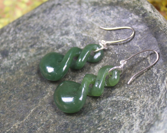 Twist Earrings carved from Kawakawa Pounamu - NZ Greenstone