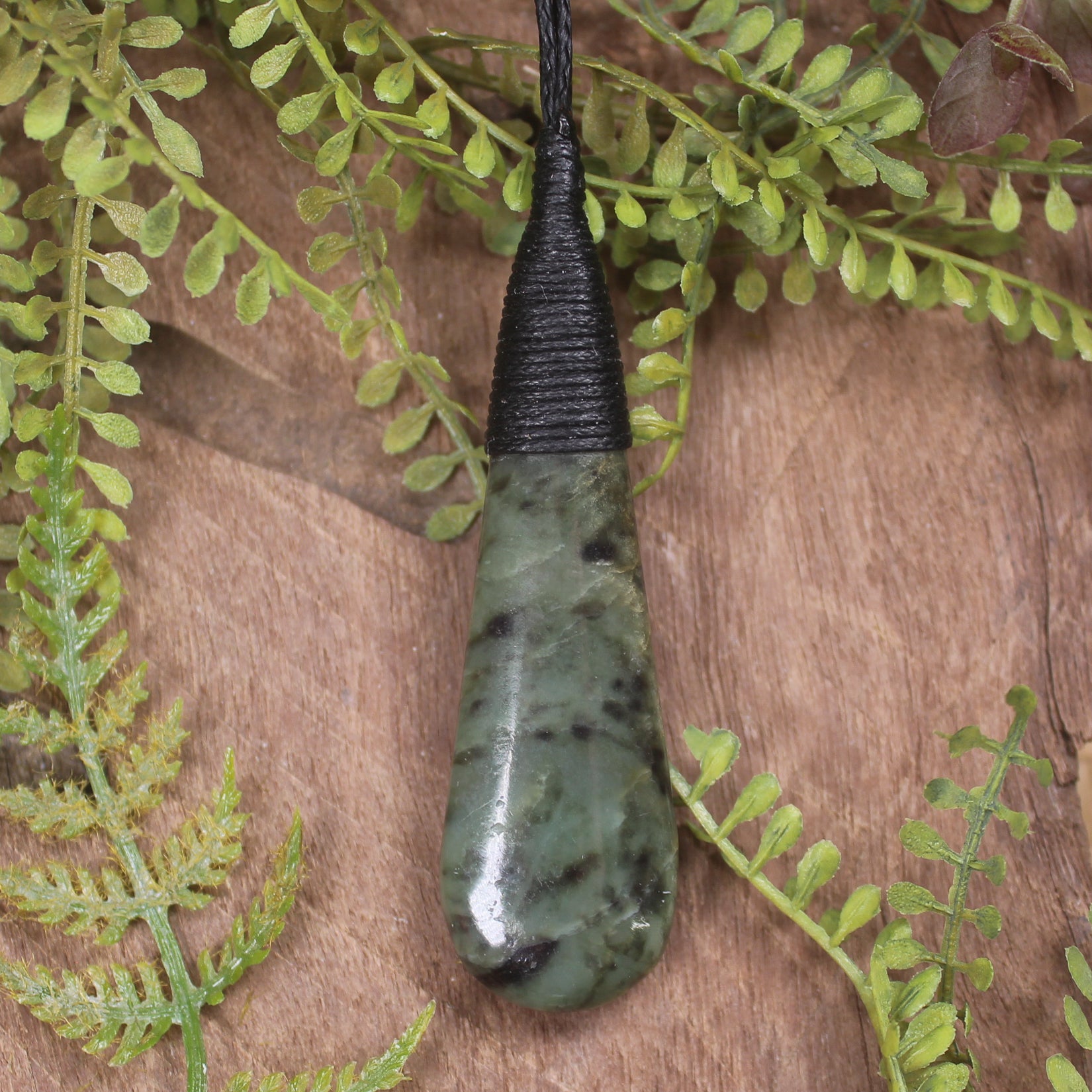 Rimu Pounamu Roimata Pendant - NZ Greenstone