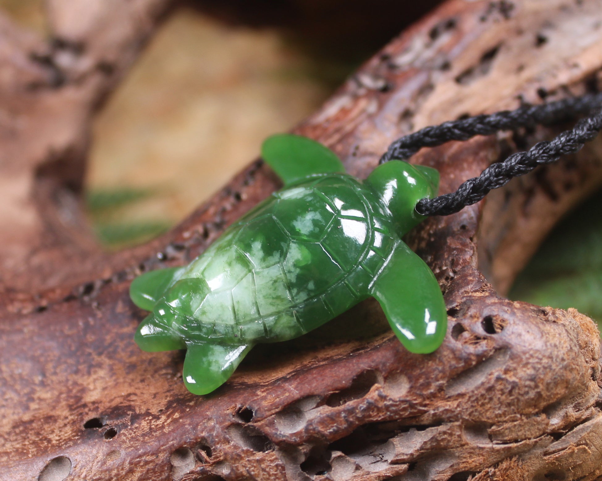 Turtle carved from Kawakawa Pounamu - NZ Greenstone