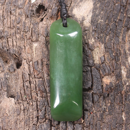 Hapopo Pounamu Toki - NZ Greenstone