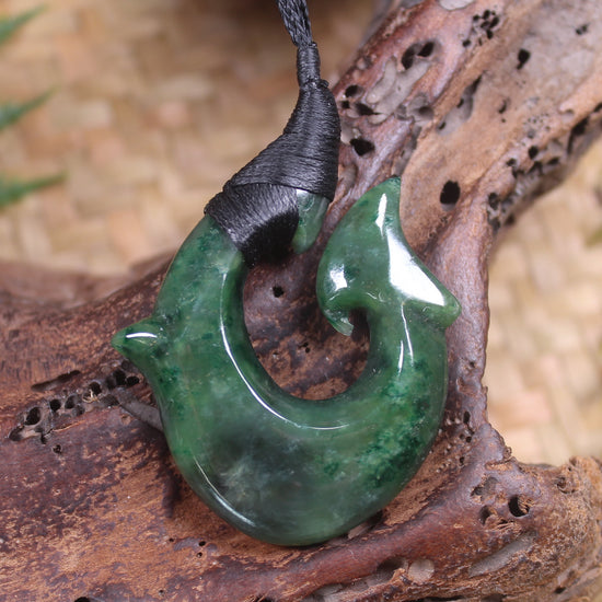 Hei Matau or Fish Hook carved from Kawakawa Pounamu - NZ Greenstone