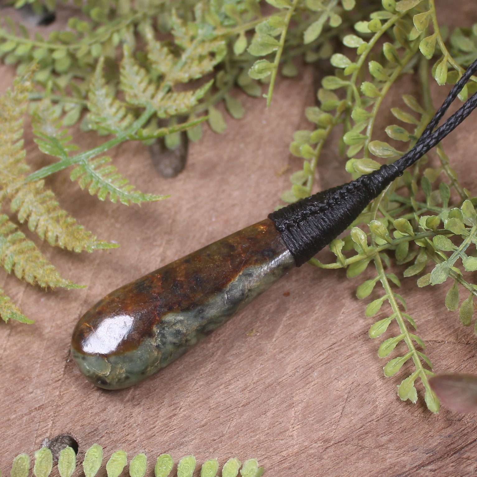 Roimata or Teardop carved from Totoweka Pounamu - NZ Greenstone