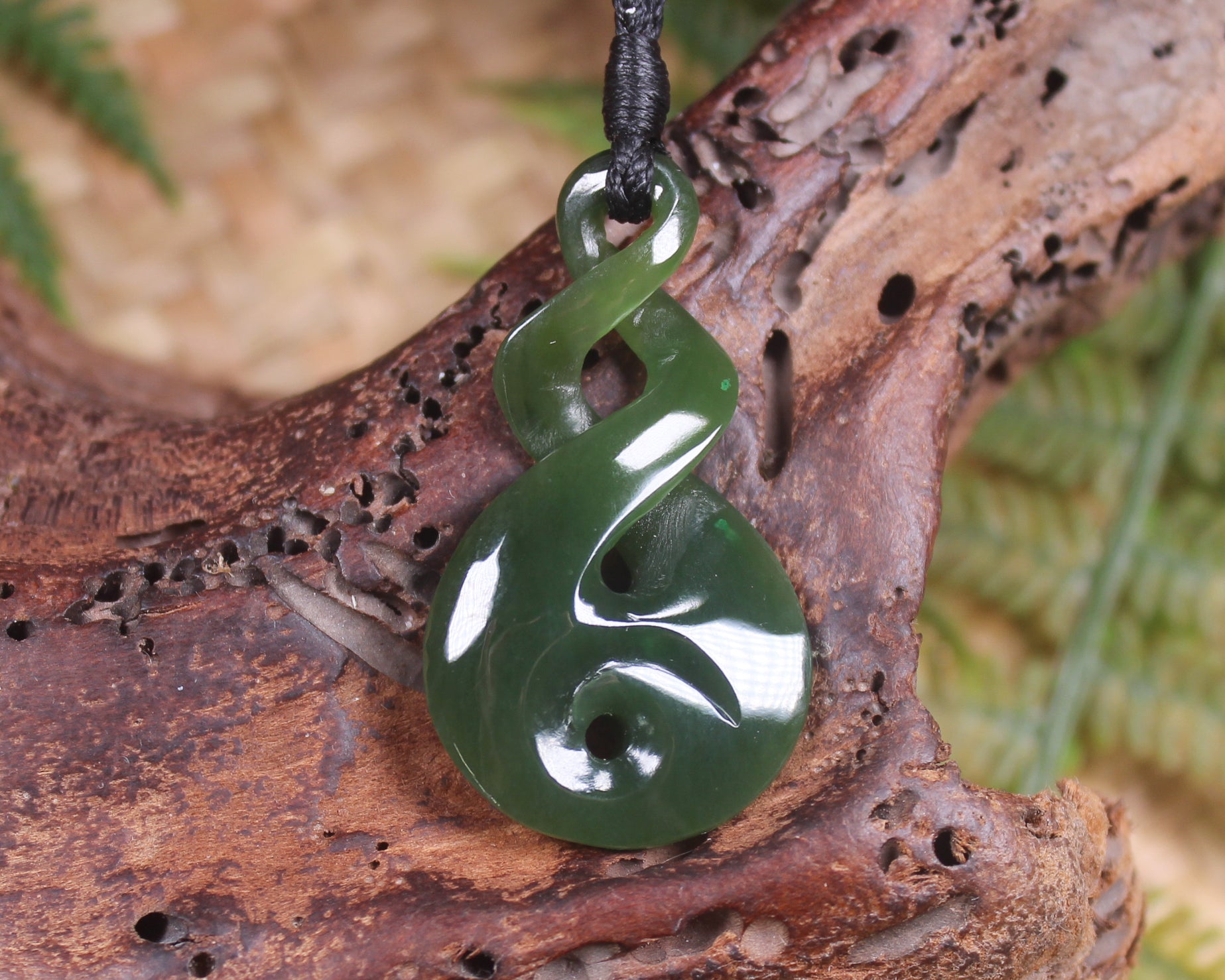 Koru Twist carved from Inanga Pounamu - NZ Greenstone