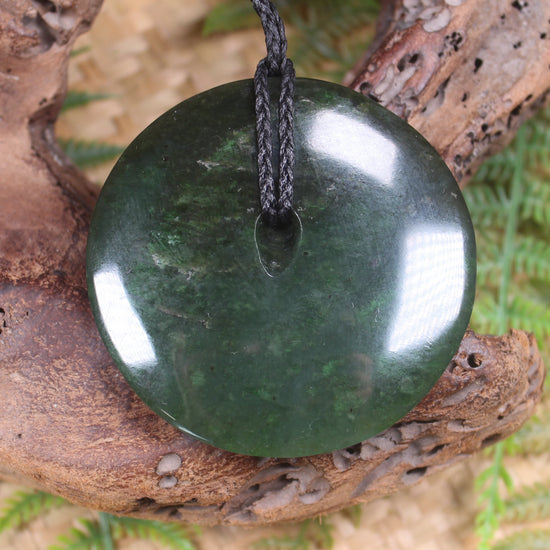 Porowhita or Pi Stone carved from Kawakawa Pounamu - NZ Greenstone