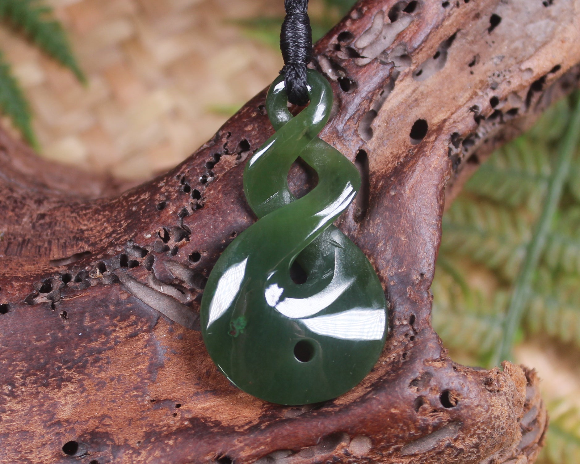 Koru Twist carved from Inanga Pounamu - NZ Greenstone