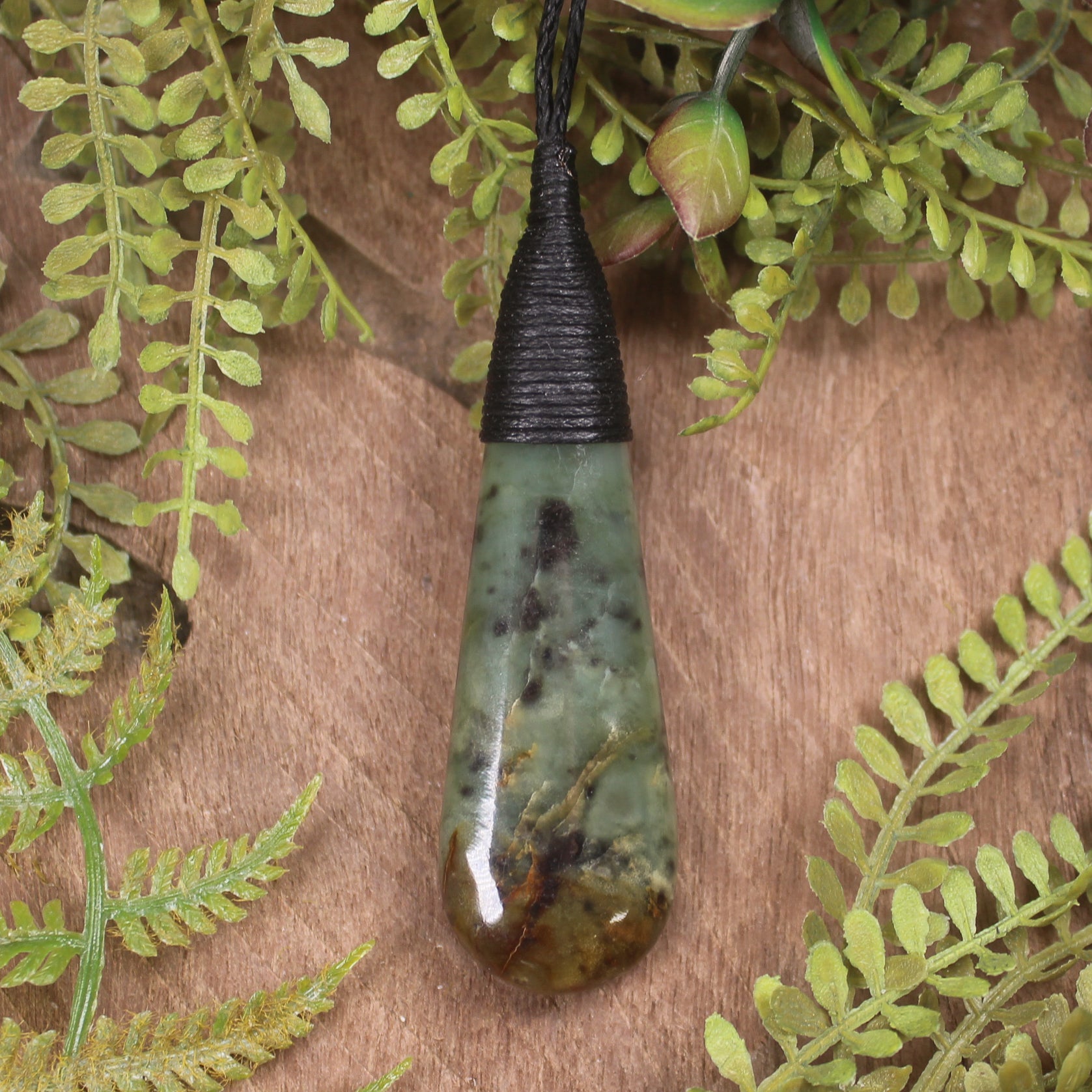 Flower Jade Pounamu - NZ Greenstone