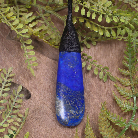 Lapis Lazuli Roimata pendant
