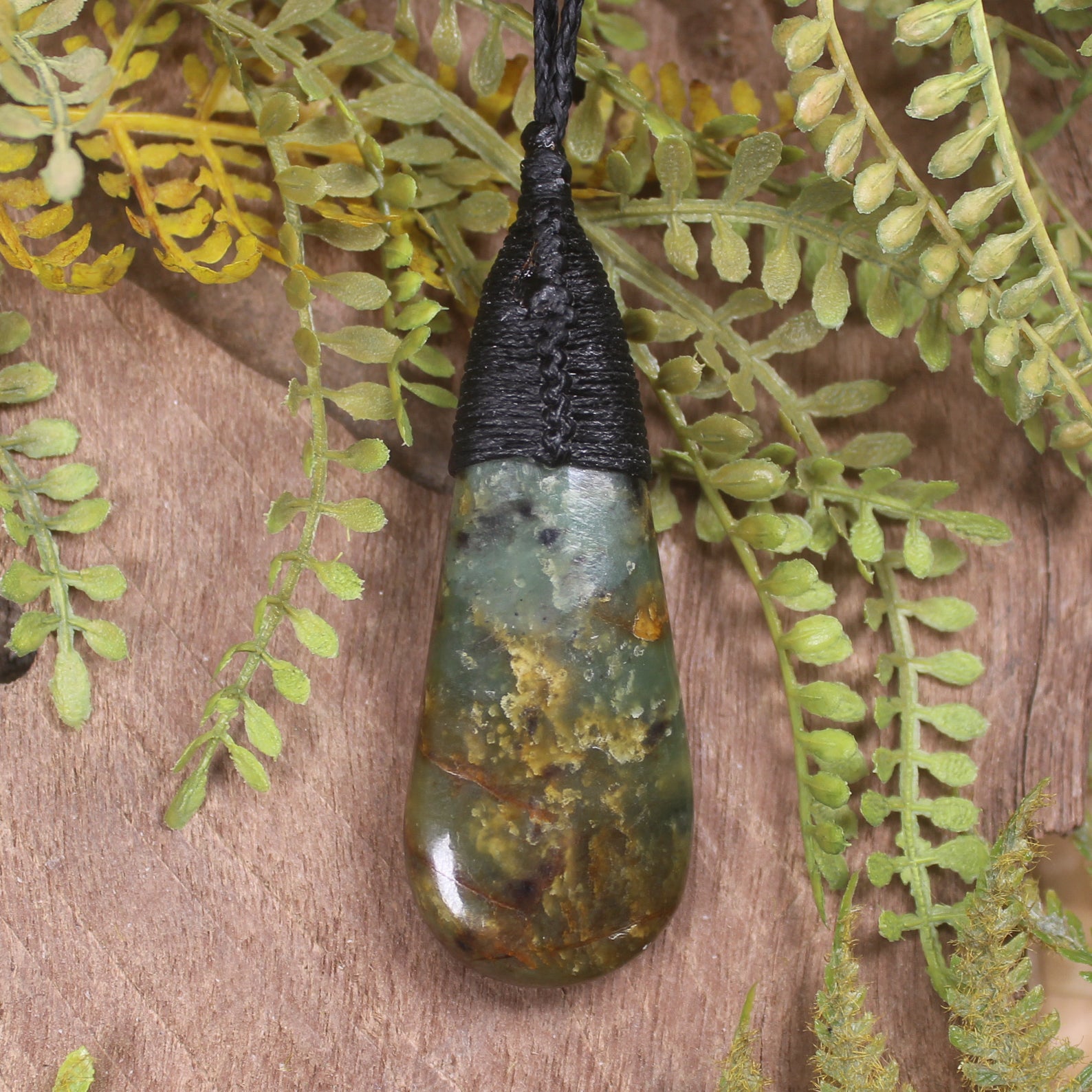 Flower Jade Pounamu - NZ Greenstone