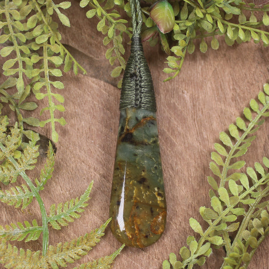 Roimata or Teardop carved from Totoweka Pounamu - NZ Greenstone