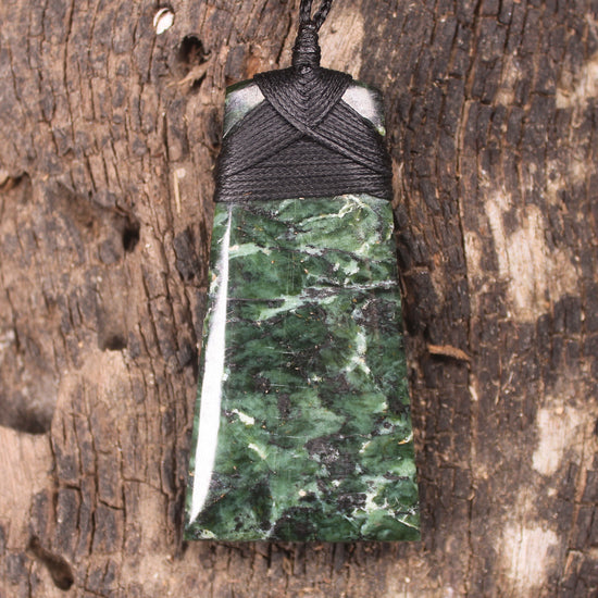 Toki or Adze carved from Douglas Creek - NZ Greenstone