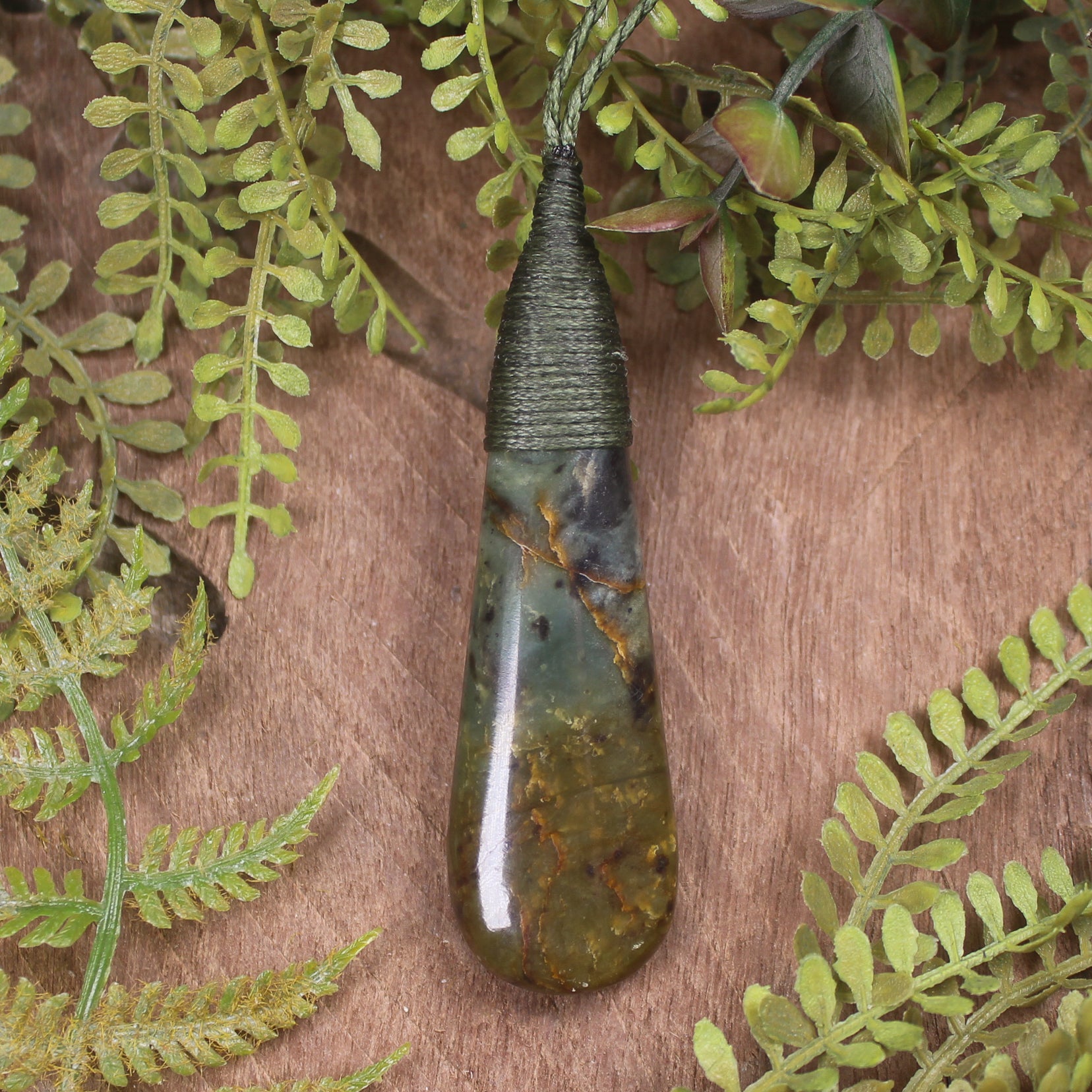 Roimata or Teardop carved from Totoweka Pounamu - NZ Greenstone