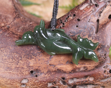 Dolphin or Aihe Pendant - Kawakawa Pounamu - NZ Greenstone