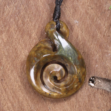 Twist or Pikorua carved from Flower Jade Pounamu - NZ Greenstone