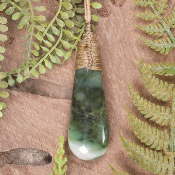 Roimata or Teardop carved from Hapopo Pounamu - NZ Greenstone