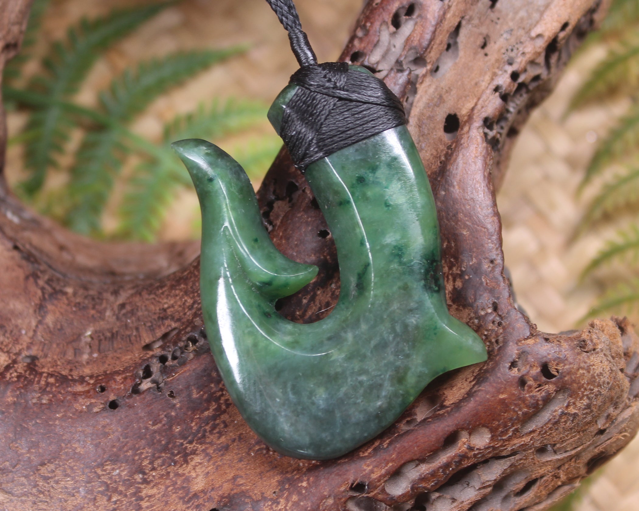 Hei Matau or Fish Hook carved from Kawakawa Pounamu - NZ Greenstone