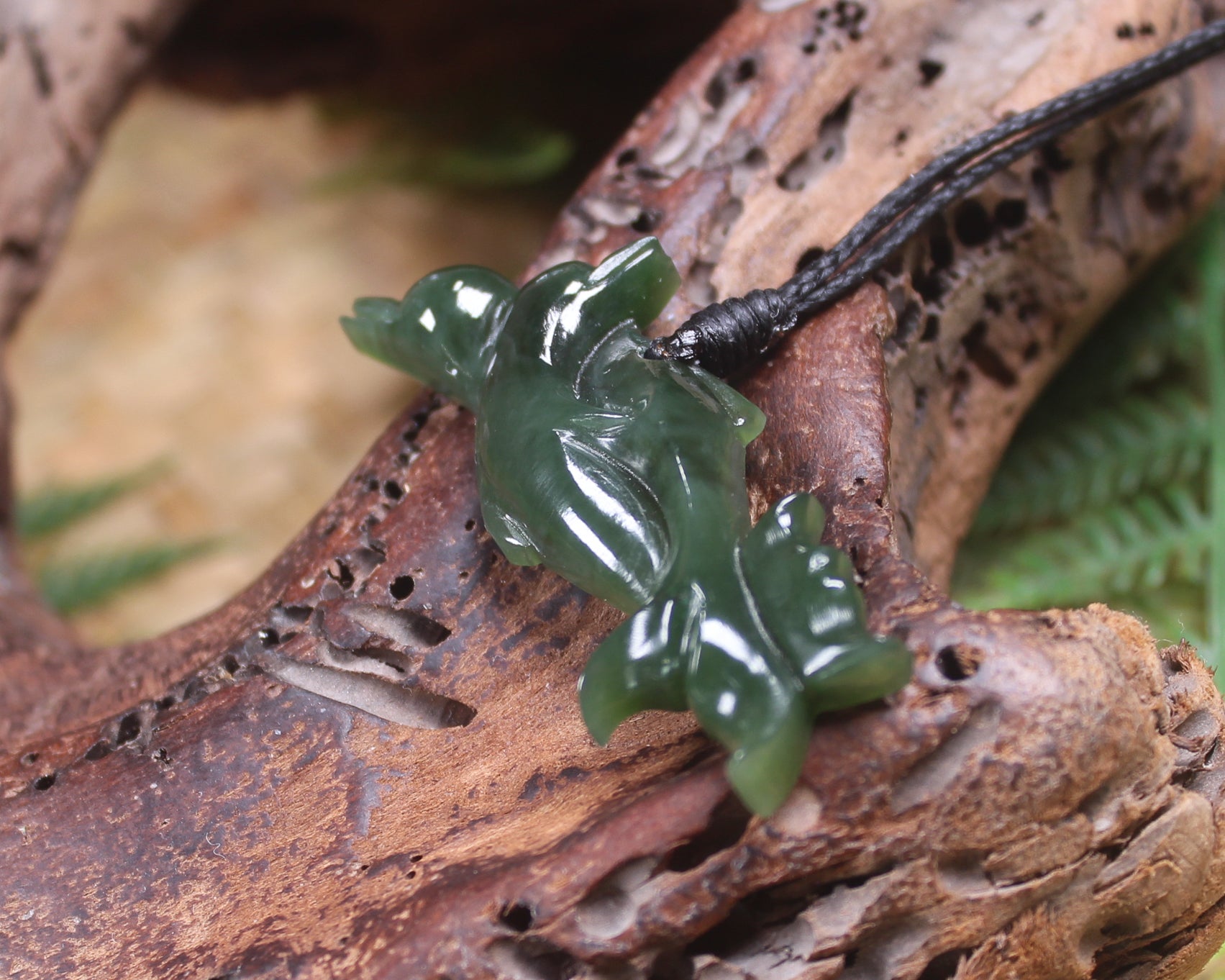 Dolphin or Aihe Pendant - Kawakawa Pounamu - NZ Greenstone