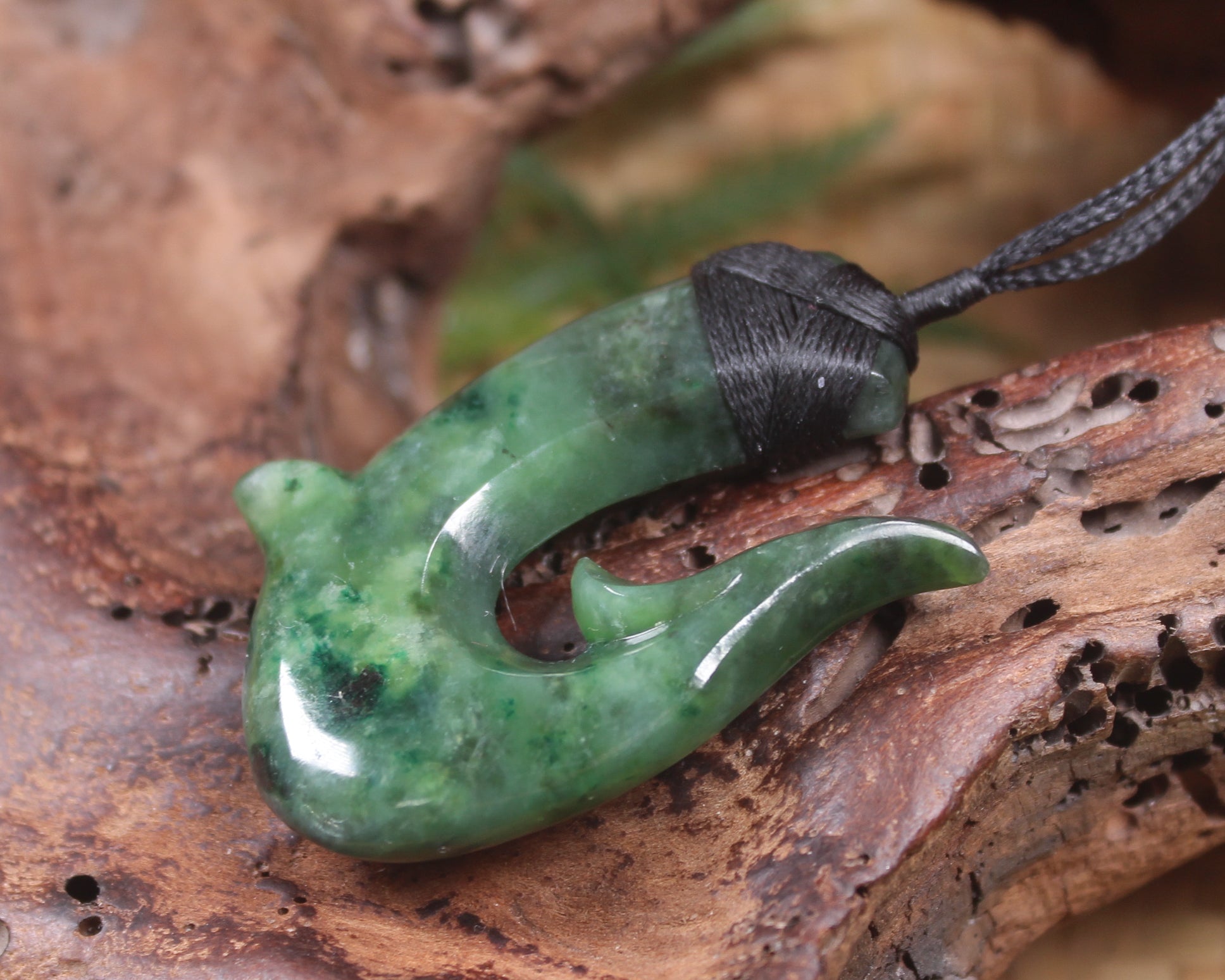 Hei Matau or Fish Hook carved from Kawakawa Pounamu - NZ Greenstone