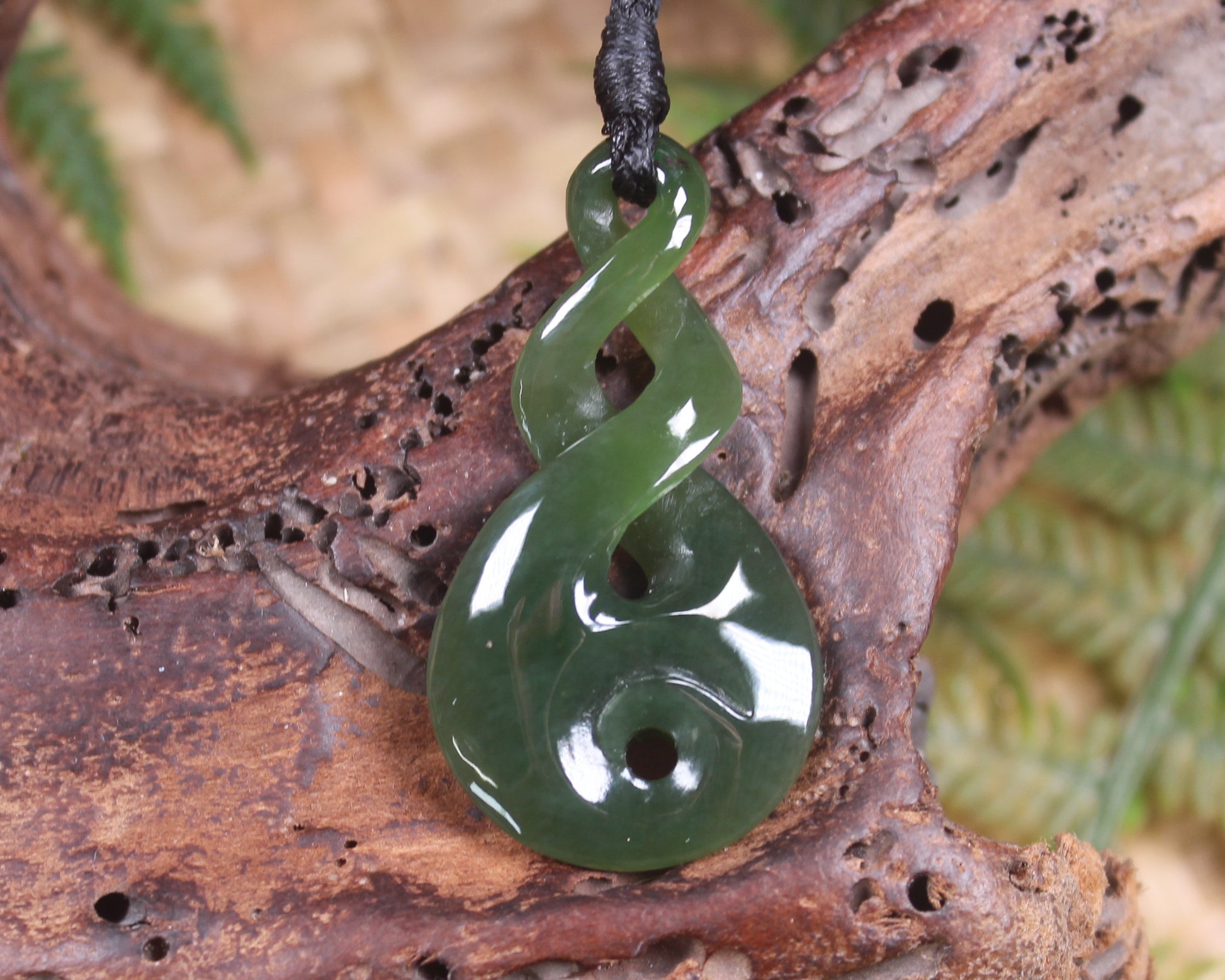 Koru Twist carved from Inanga Pounamu - NZ Greenstone