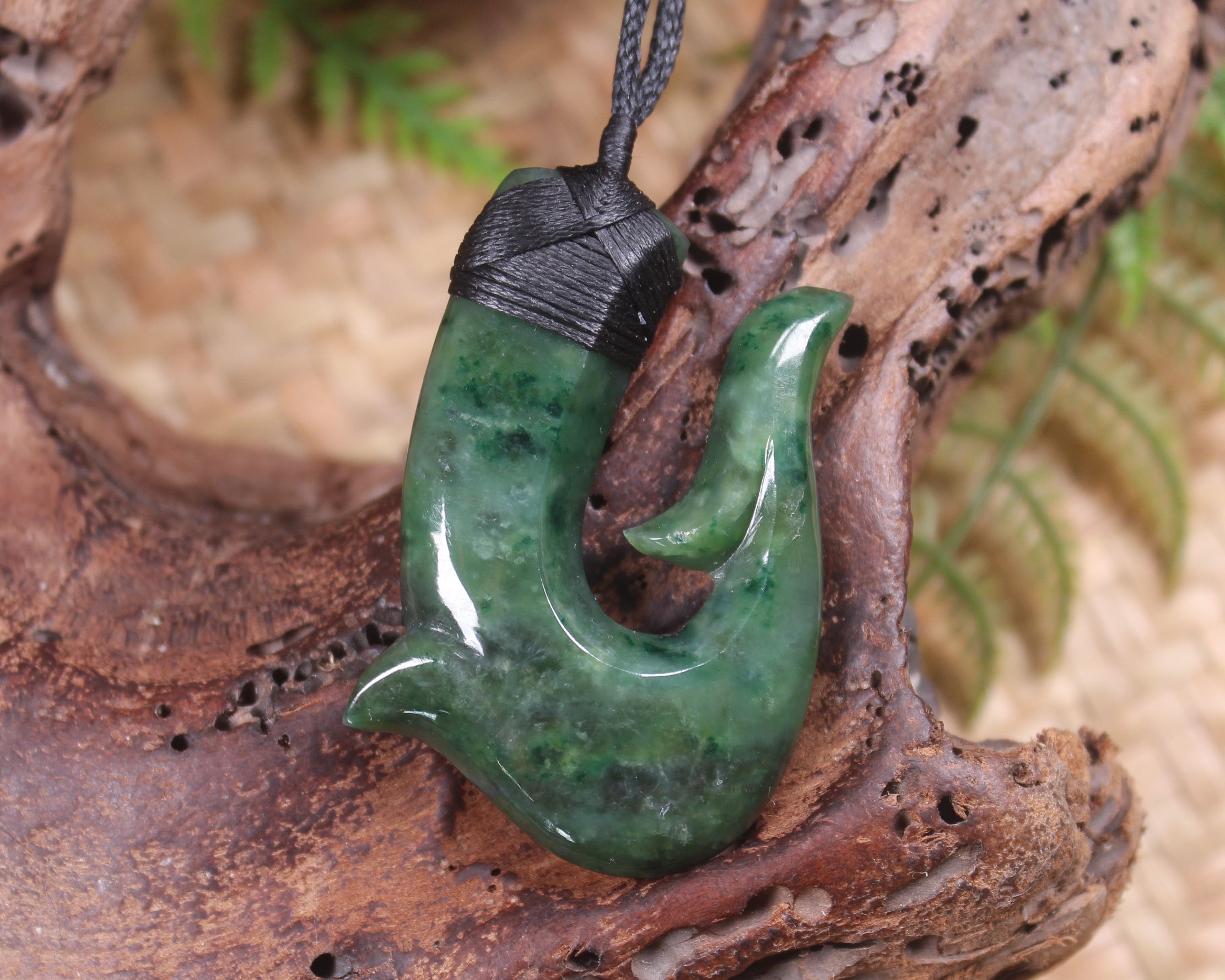 Hei Matau or Fish Hook carved from Kawakawa Pounamu - NZ Greenstone