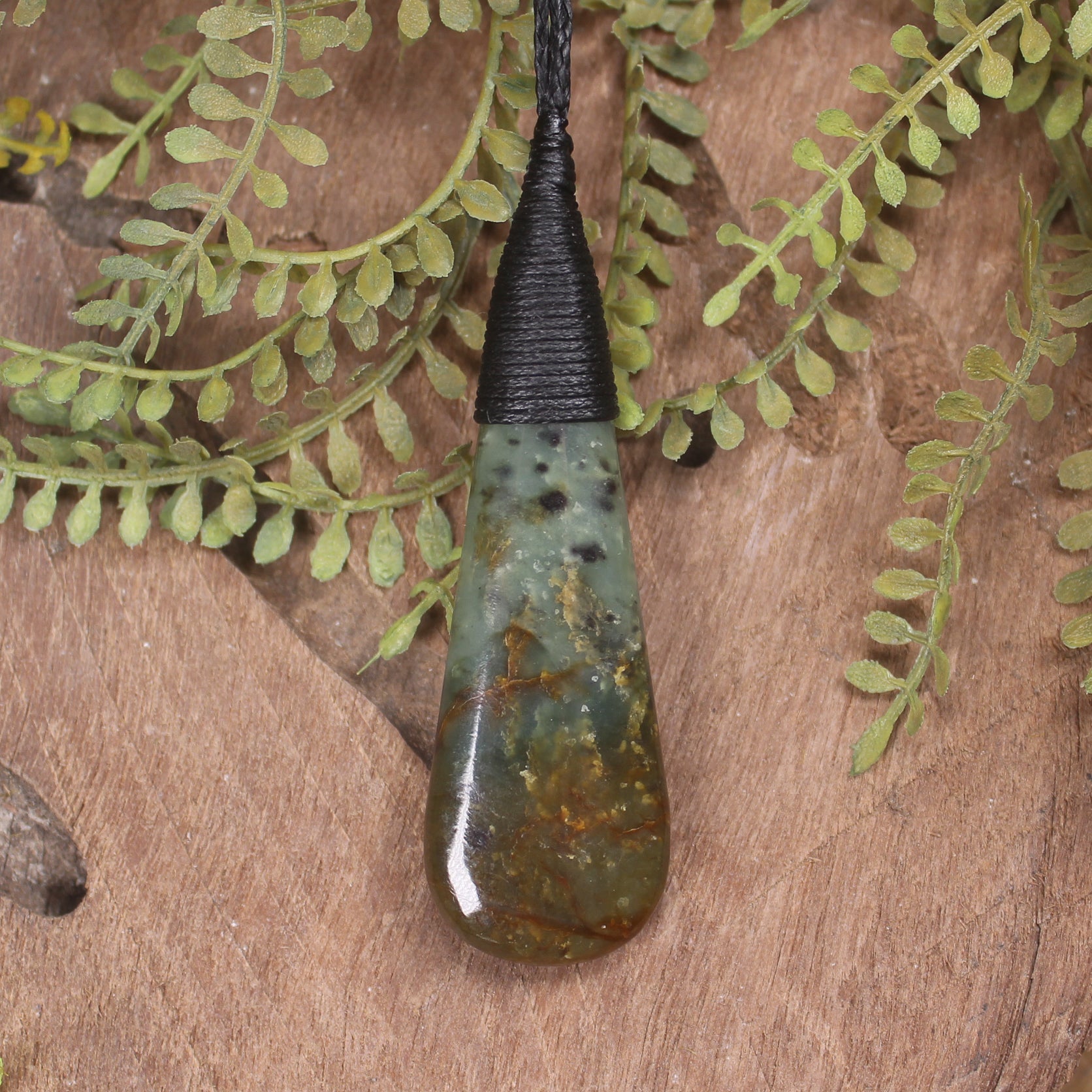 Roimata or Teardop carved from Totoweka Pounamu - NZ Greenstone