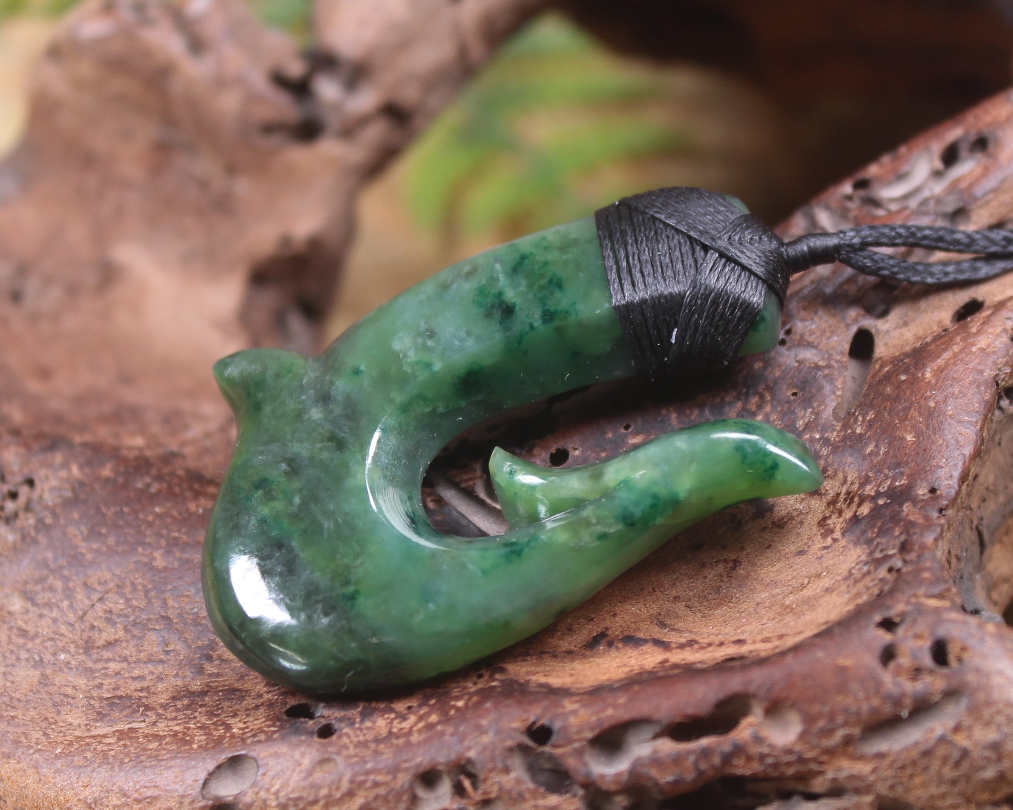 Hei Matau or Fish Hook carved from Kawakawa Pounamu - NZ Greenstone