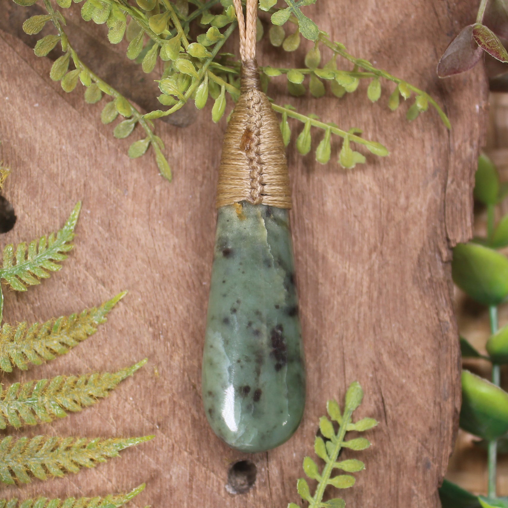 Roimata or Teardop carved from Hapopo Pounamu - NZ Greenstone