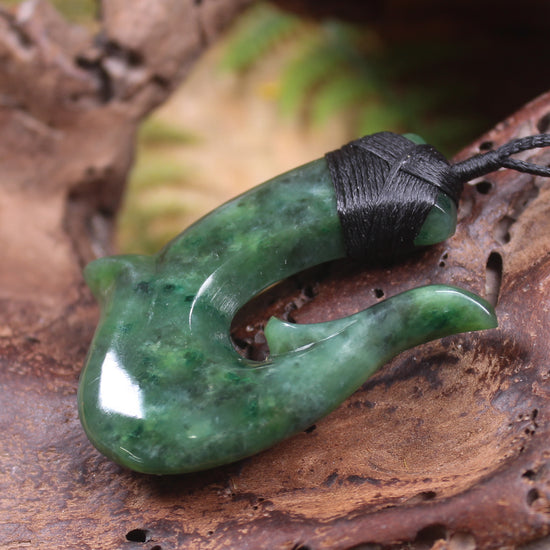 Hei Matau or Fish Hook carved from Kawakawa Pounamu - NZ Greenstone