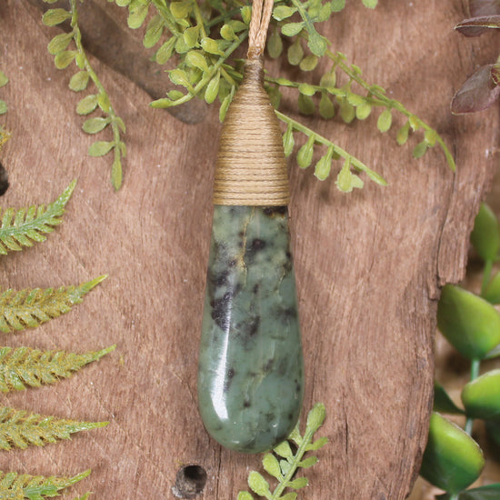 Roimata or Teardop carved from Hapopo Pounamu - NZ Greenstone