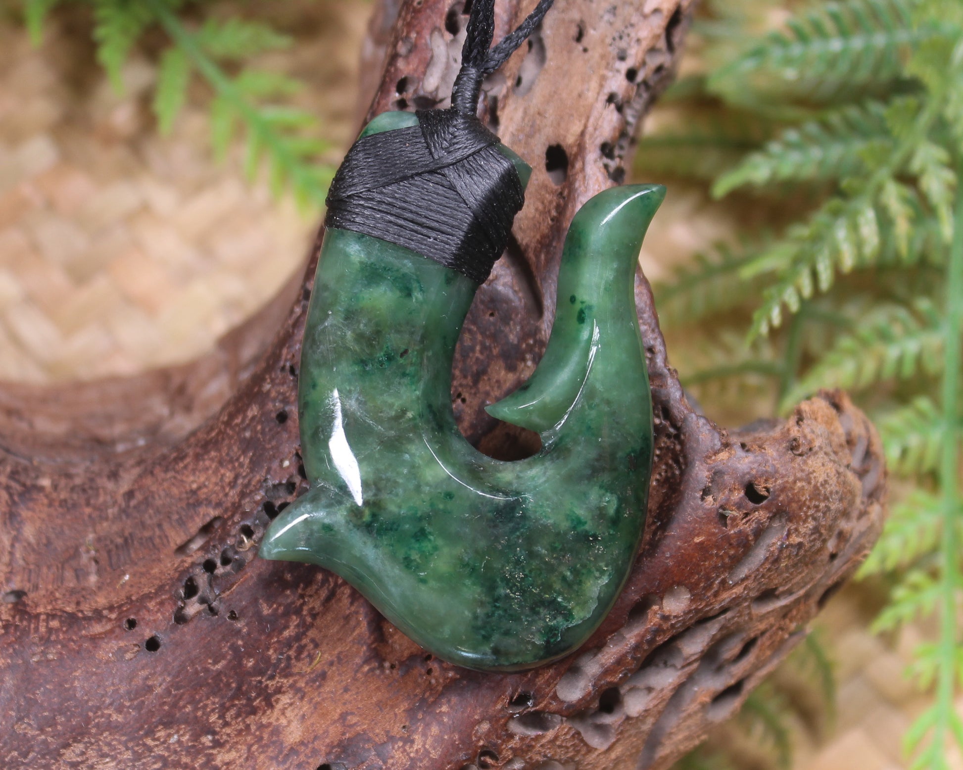 Hei Matau or Fish Hook carved from Kawakawa Pounamu - NZ Greenstone