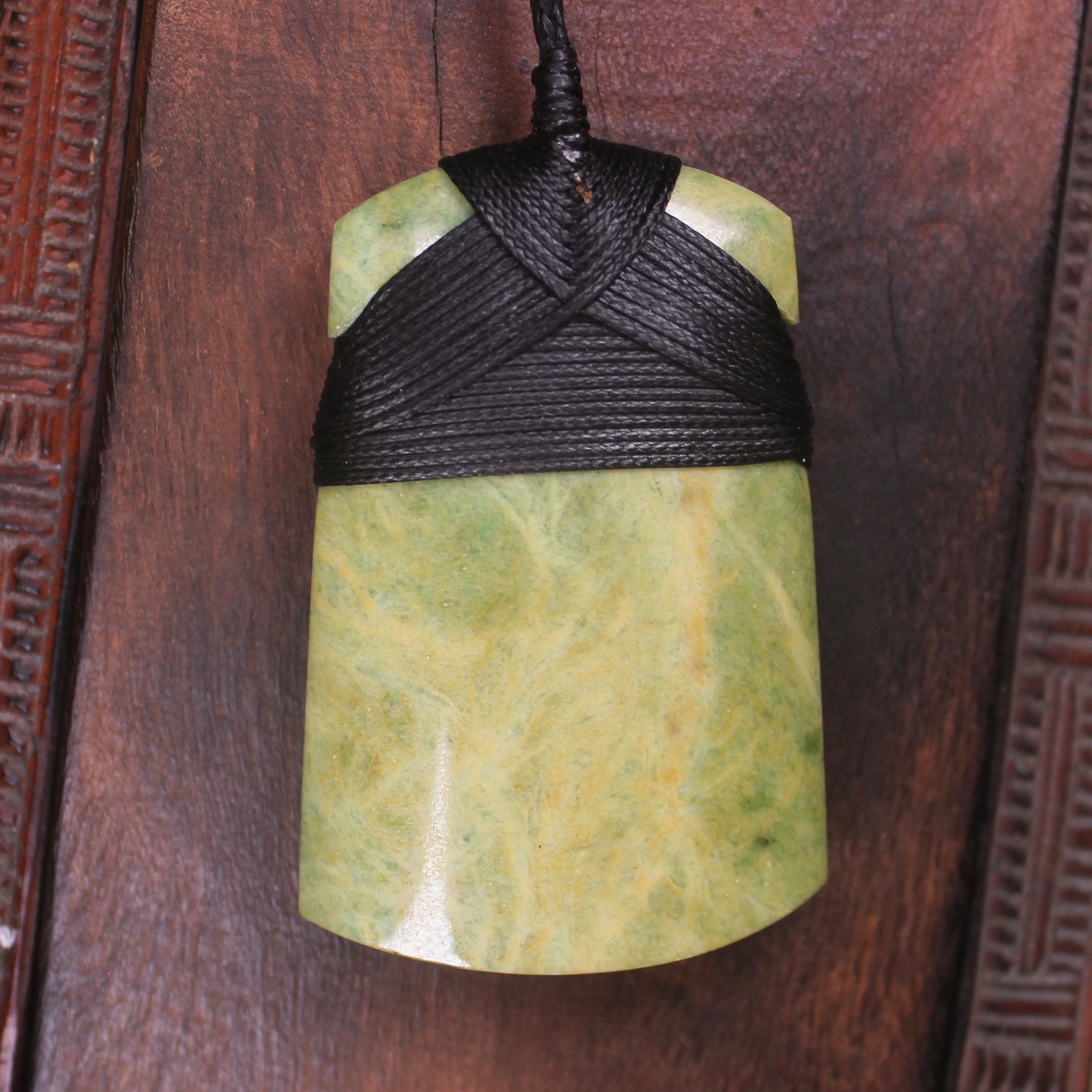 Flower Jade Pounamu Toki