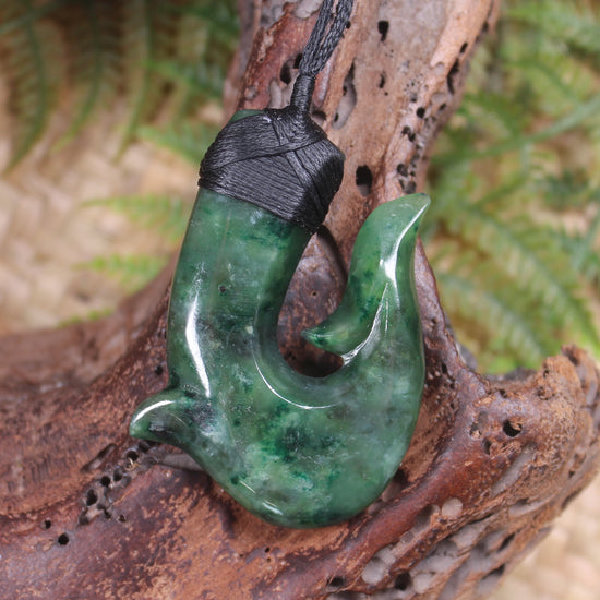 Hei Matau or Fish Hook carved from Kawakawa Pounamu - NZ Greenstone
