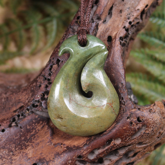 Hei Matau Pounamu Pendant