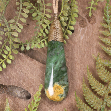 Flower Jade Pounamu - NZ Greenstone