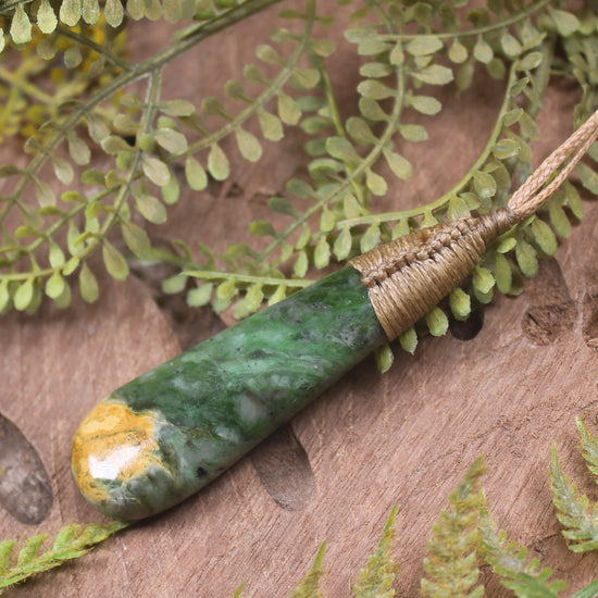 Flower Jade Pounamu - NZ Greenstone