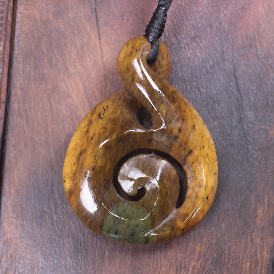 Flower Jade Koru Twist Pounamu - NZ Greenstone