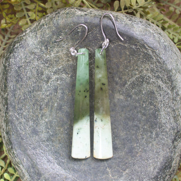 NZ Greenstone Roimata Earrings Hapopo Pounamu
