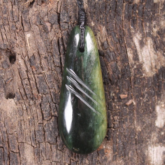 Flower Jade Pounamu - NZ Greenstone