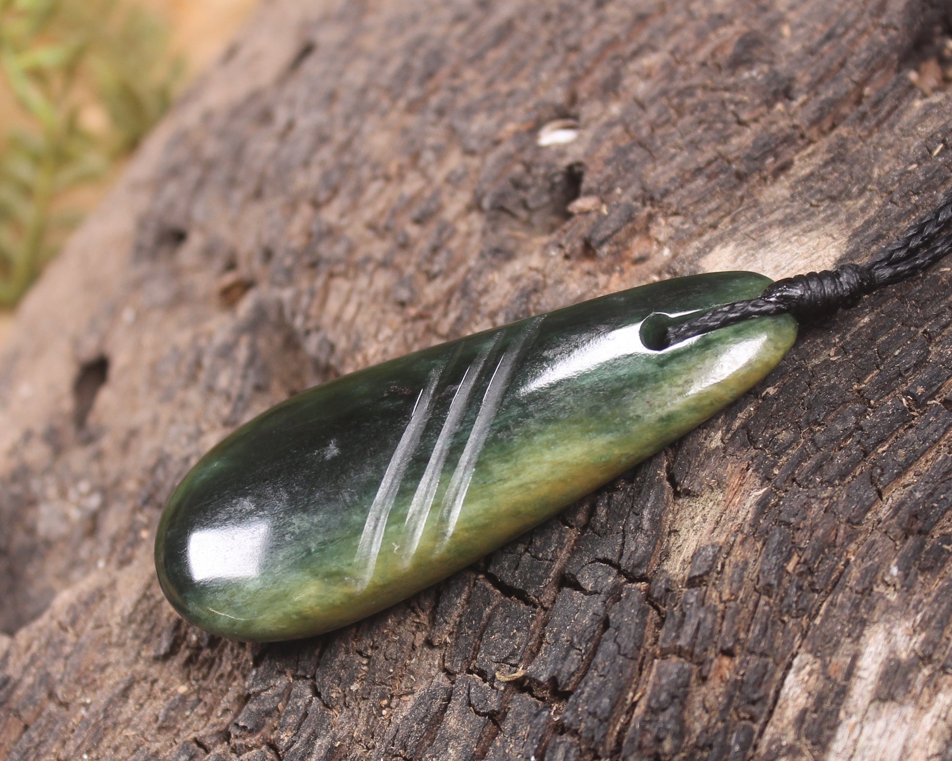 Flower Jade Pounamu - NZ Greenstone