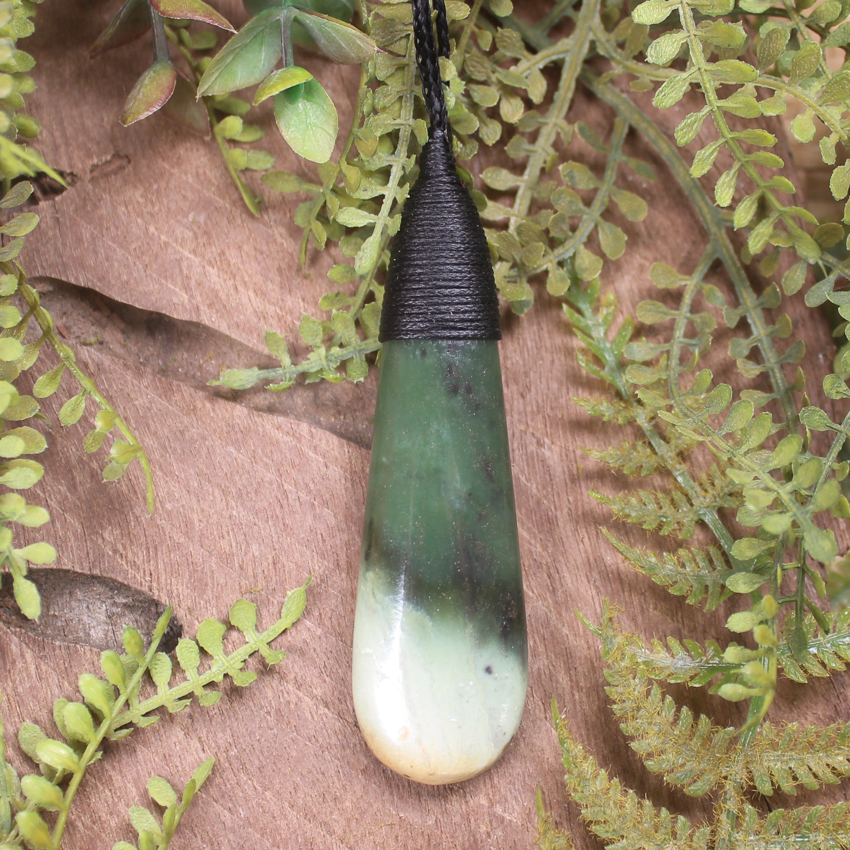 Roimata or Teardop carved from Hapopo Pounamu - NZ Greenstone