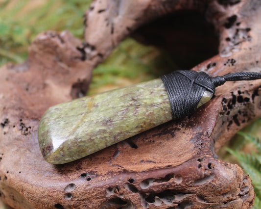 Hapopo Pounamu Toki