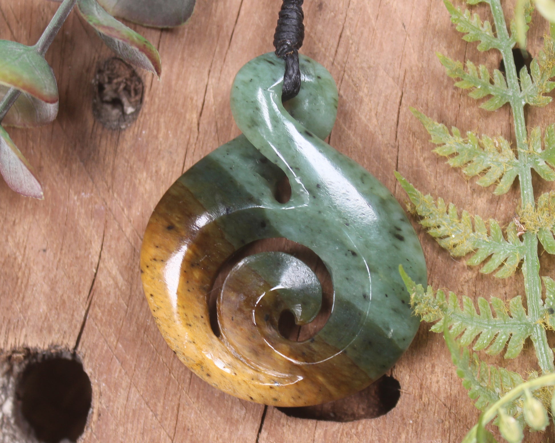 Koru Twist carved from Flower Jade Pounamu - NZ Greenstone