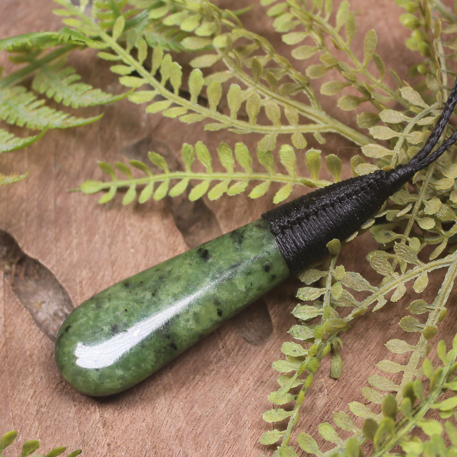 Rimu Pounamu Roimata Pendant - NZ Greenstone