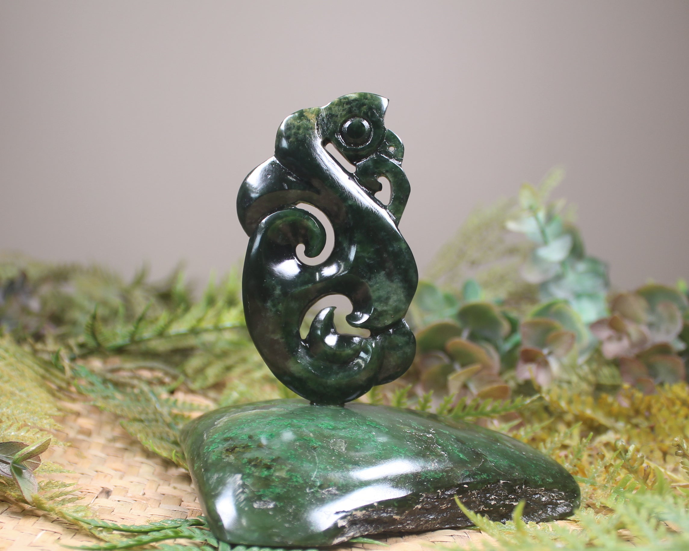 Manaia Sculpture carved from NZ Pounamu