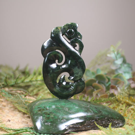 Manaia Sculpture carved from NZ Pounamu